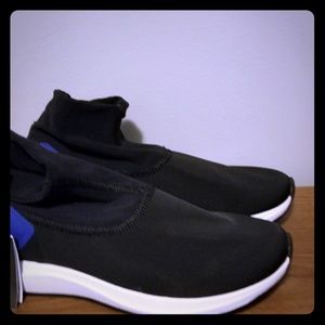 Zara Size 7 Women's Sock Style Sneakers